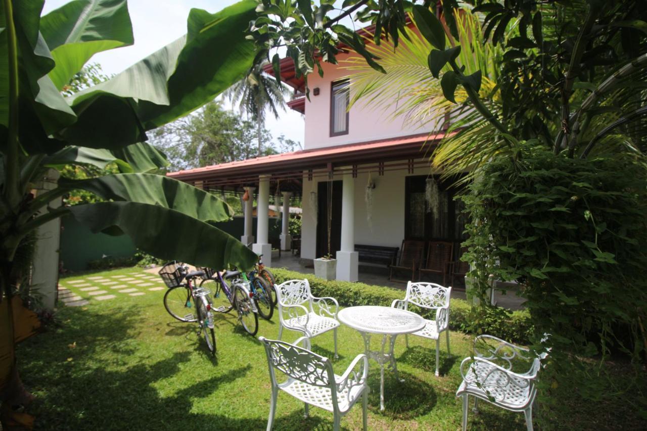 River Breeze Villa Bentota Exterior photo